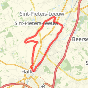 Halle-DikkeLinde-Halle